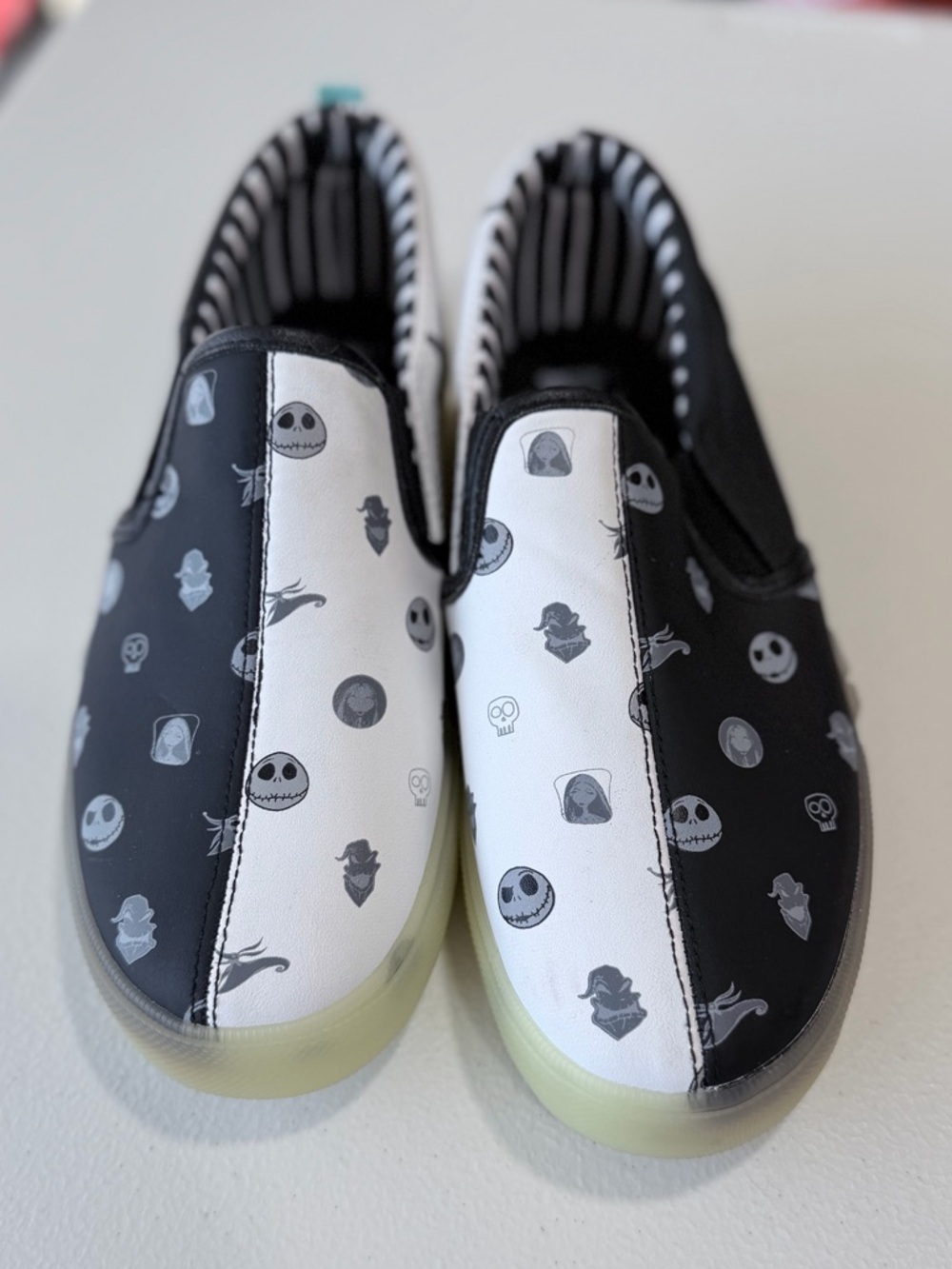 Ground Up Disney Nightmare Before Christmas Glow Sole Slip-On Shoes – 5Y